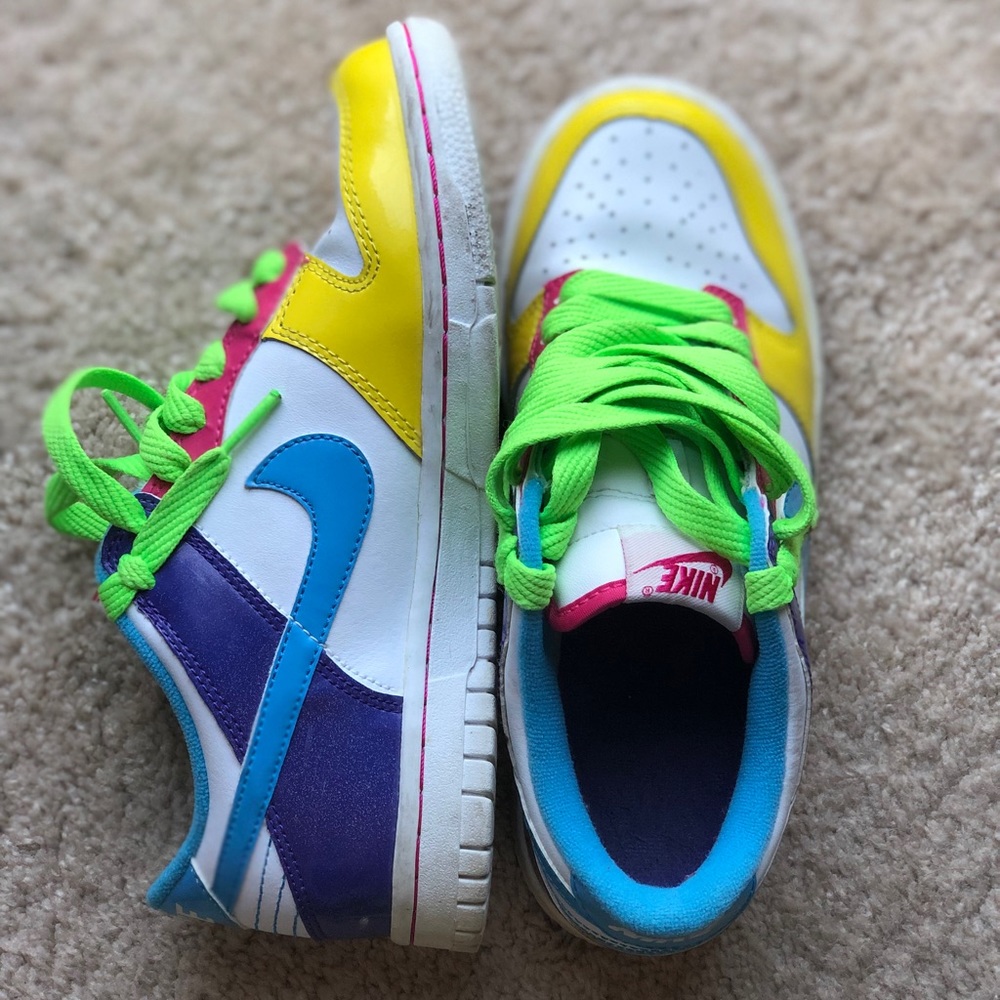 Nike color block sneakers
